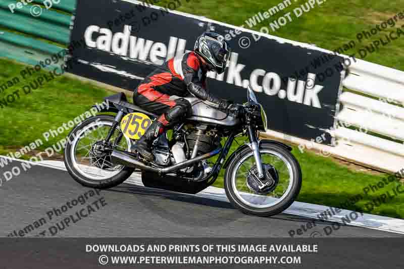 cadwell no limits trackday;cadwell park;cadwell park photographs;cadwell trackday photographs;enduro digital images;event digital images;eventdigitalimages;no limits trackdays;peter wileman photography;racing digital images;trackday digital images;trackday photos